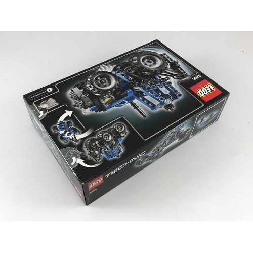 267 - LEGO TECHNIC BOXED SET 8296