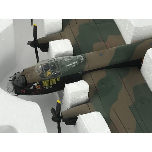 246 - CORGI 1:72 SCALE MODEL REF AA32602 BATTLE OF BRITAIN MEMORIAL FLIGHT COMPRISING LANCASTER, SPITFIRE ... 