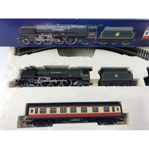 127 - HORNBY BOXED 'THE DUCHESS' PASSENGER TRAIN SET COMPRISING LOCOMOTIVE CITY OF HEREFORD AND ROLLING ST... 