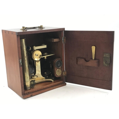 1083 - EARLY 20TH CENTURY LACQUERED BRASS MICROSCOPE IN FITTED MAHOGANY CASE WITH ACCESSORIES, LENS COVER M... 