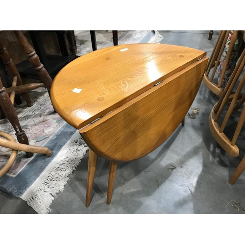 252 - ERCOL TYPE 'BLONDE' DROP LEAF OCCASIONAL TABLE