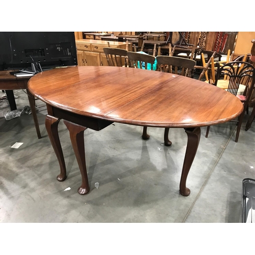 357 - GOOD QUALITY MAHOGANY SCISSOR ACTION 6 LEG DINING TABLE 180CM BY 120CM