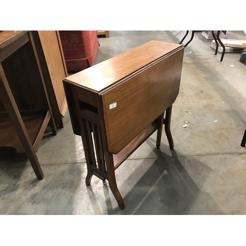 93 - Victorian mahogany drop leaf table