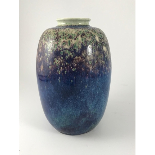 958 - RUSKIN HIGH FIRED VASE DATED 1913, OF OVOID SHAPE, BLUE, LAVENDER AND PURPLE COLOURING, APPROX. 25 c... 