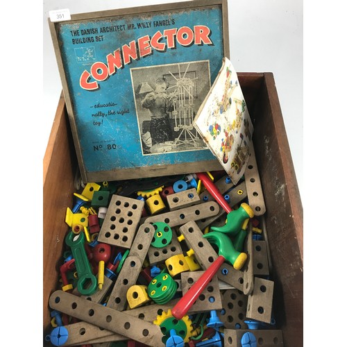 351 - CONNECTOR, THE DANISH ARCHITECT BUILDING SET, IN AN ORIGINAL BOX & QTY. IN A DRAWER