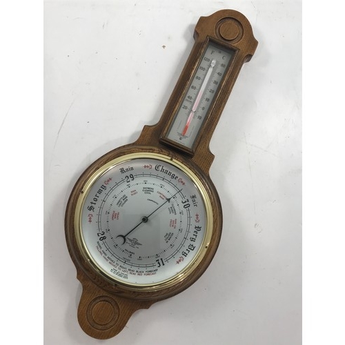 1167 - SB ANEROID BAROMETER IN OAK FRAME WITH THERMOMETER