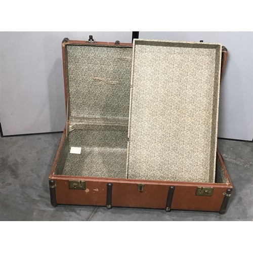 1415 - VINTAGE SHIPPING / TRAVEL TRUNK