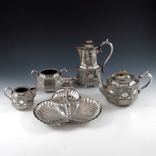 570 - 4 PIECE VICTORIAN SILVER PLATED TEA/ COFFEE SET AND A PLATED HORS D'OEURVES DISH WITH COW FINIAL