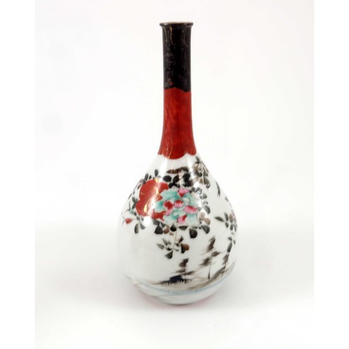 300 - ORIENTAL GLOBE AND SHAFT VASE, APPROX. 18.5 cm