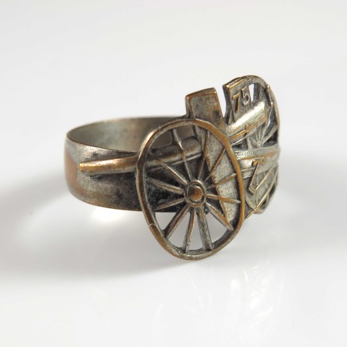 773 - CHILD'S RING, 79TH ART WWI