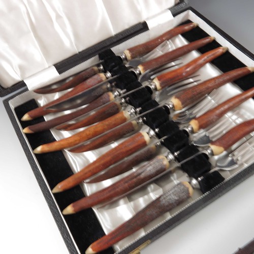 644 - CASED SET OF FISH SERVERS AND CASED SET OF ANTLER HANDLED STEAK KNIVES AND FORKS