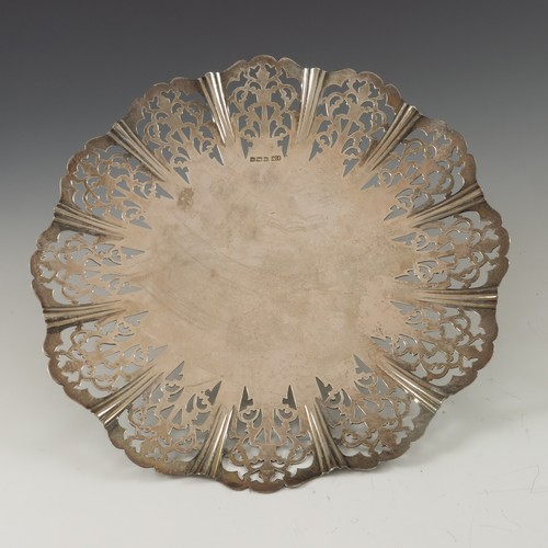 596 - PIERCED SILVER FOOTED DISH, EDWARD VINER, SHEFFIELD, 1938, APPROX. 395g