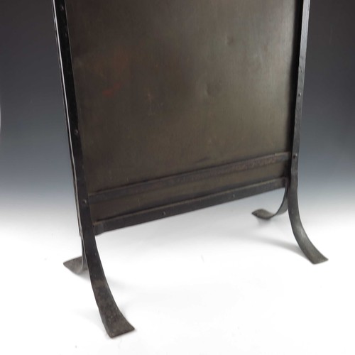 401 - GOOD QUALITY ARTS AND CRAFTS COPPER FIRE SCREEN WITH RELIEF DECORATION AND RUSKIN TYPE INSERTS