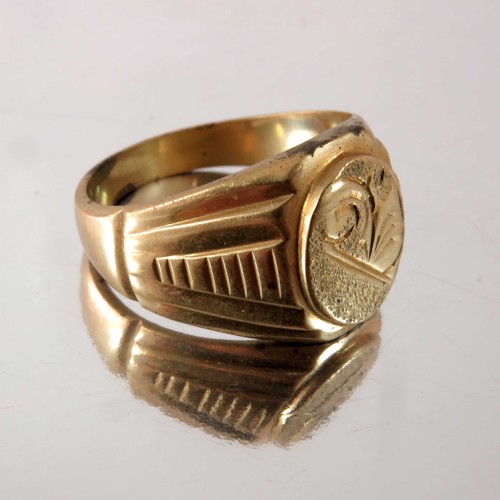 780 - 18ct GOLD GENTS SIGNET RING, APPROX. 10g