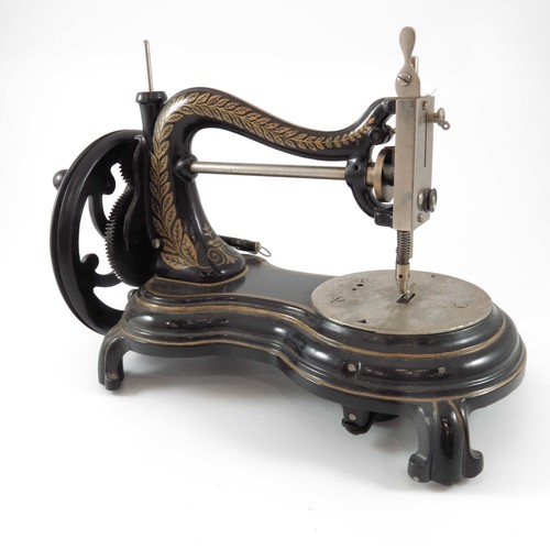 431 - ORNATE JONES & CO. MANCHESTER SWAN NECK TYPE SEWING MACHINE C.1880