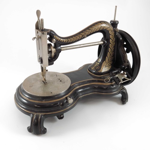 431 - ORNATE JONES & CO. MANCHESTER SWAN NECK TYPE SEWING MACHINE C.1880