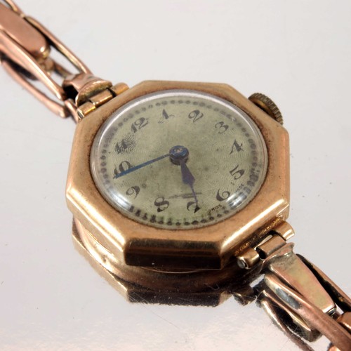 834 - LADIES GOLD WRIST WATCH