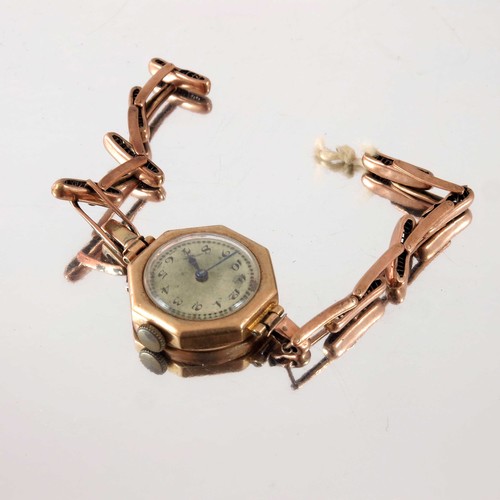 834 - LADIES GOLD WRIST WATCH