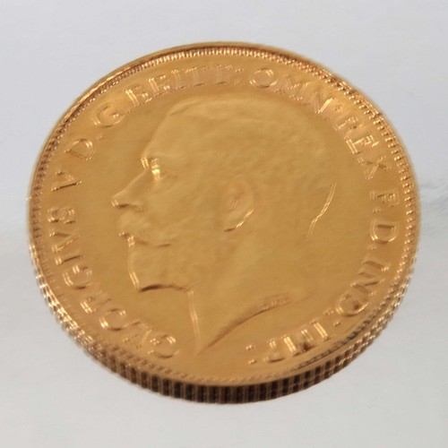 713 - 1914 HALF SOVEREIGN