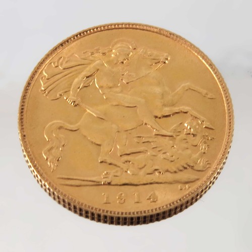 713 - 1914 HALF SOVEREIGN