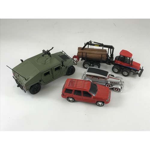 121 - MAISTO HUMVEE 1:18, TOYMAX DAIMLER CHRYSLER, ANSON 1931 PEERLESS, JOAL 1:35 VALMET TRACTOR & TRAILER... 