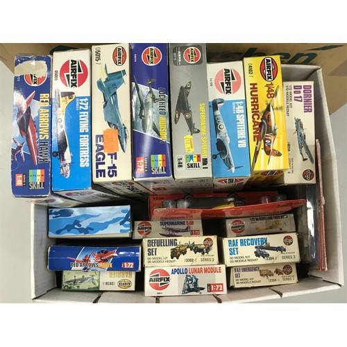 314 - AIRFIX PLASTIC KITS APPROX 26, INCLUDING LARGE SCALE TSR-2, CONCORDE, SPACE SHUTTLE, LIGHTNING F1, M... 