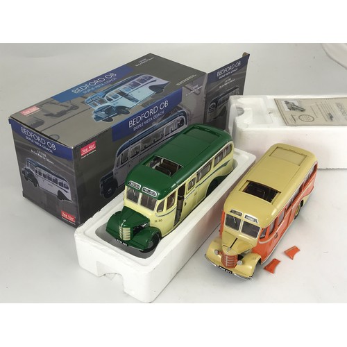 145 - SUN STAR BOXED BEDFORD OB DUPLE VISTA COACH 1:24 SCALE AND AN UNBOXED SUN STAR BEDFORD OB YELLOWAY