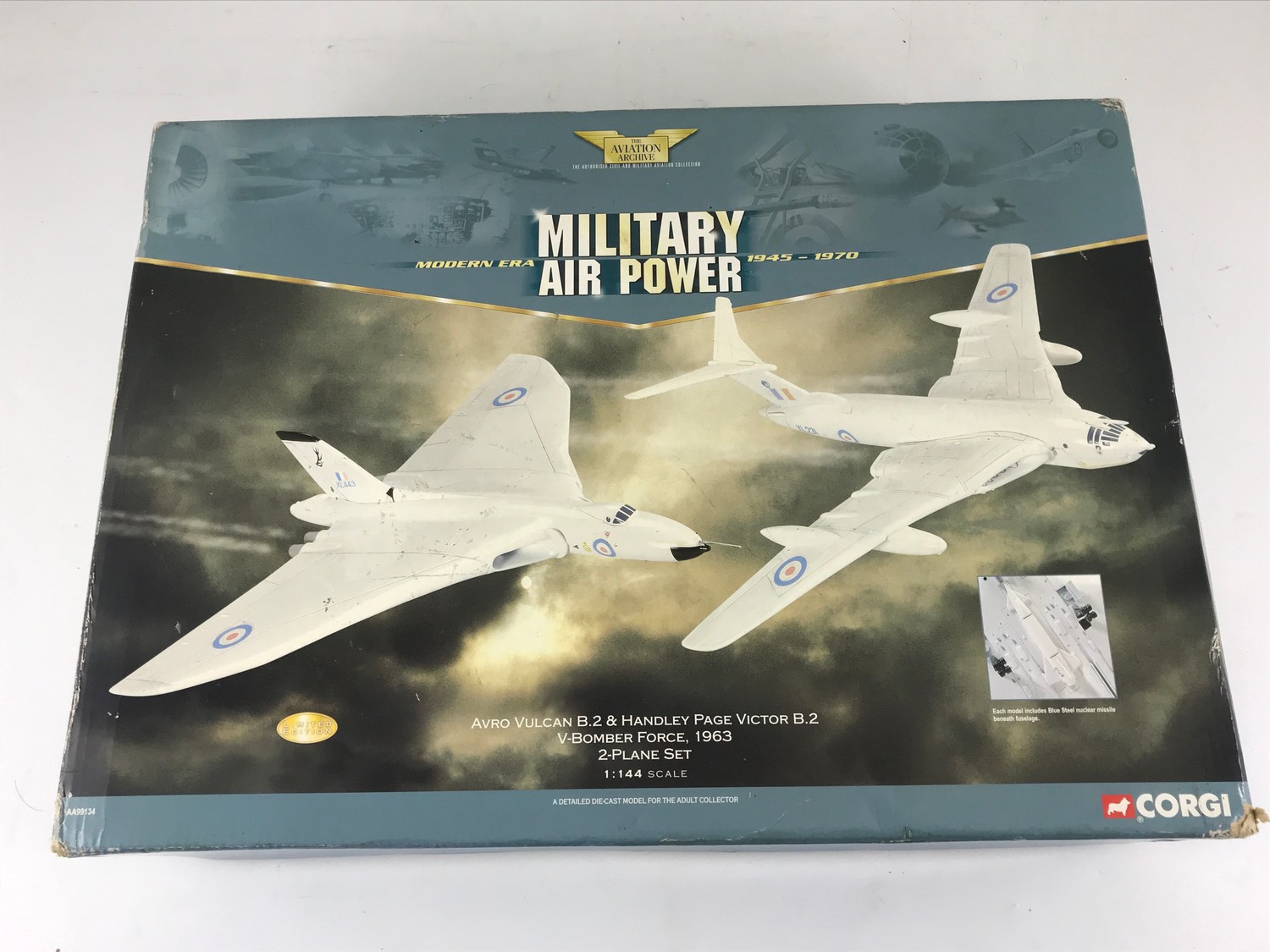 Corgi handley cheap page victor