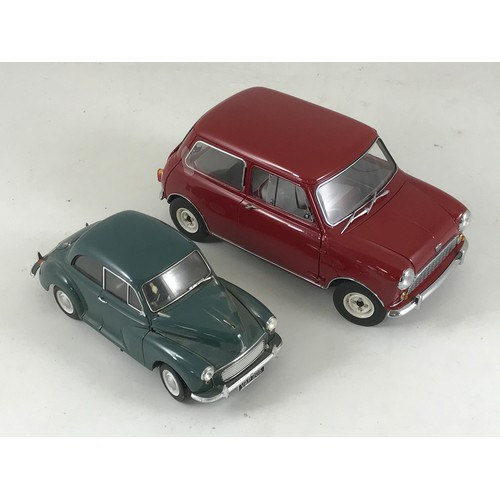 213 - UNBOXED SUN STAR MINI,AND A MINICHAMP MORRIS MINOR SALOON