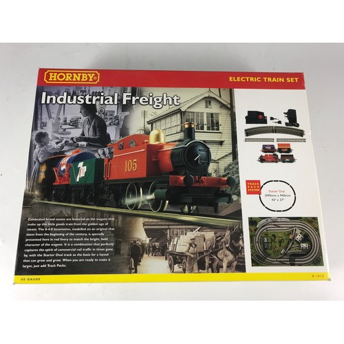 375 - HORNBY INDUSTRIAL FREIGHT TRAIN SET IN ORIGINAL BOX