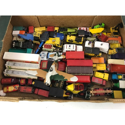 105 - TRAY OF PLAYWORN MATCHBOX, CORGI & SIMILAR DIE CAST