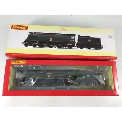 524 - HORNBY 00 GAUGE VGC BOXED R3249 BR (EARLY) BATTLE OF BRITAIN 'MANSTON' DCC READY