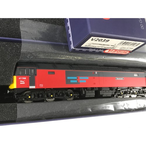 447 - VITRAINS MODELS 00 GAUGE BOXED V2039 CLASS 47768 'RESONANT', IN RES LIVERY, VGC.