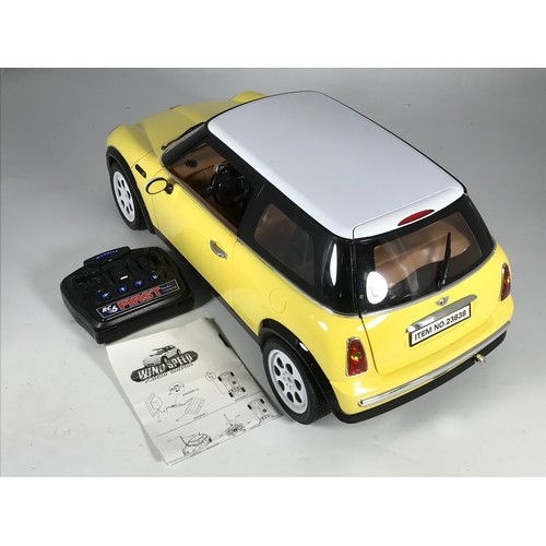 323 - WIND SPEED RADIO CONTROLLED MINI AUTO, RC6 FIRST RADIO CONTROL, U/B.