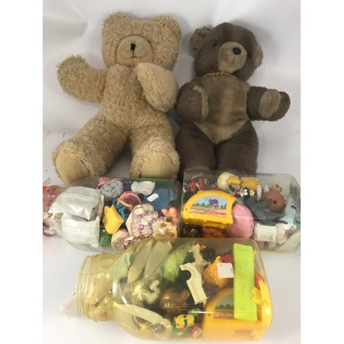 55 - MISC. McDONALDS AND OTHER GIFTS, SOME IN ORIGINAL PACKAGING, TOGETHER WITH 2 LARGE TEDDY BEARS