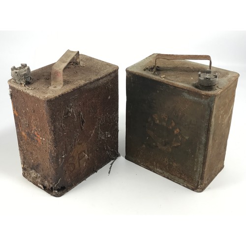 39 - PAIR OF OLD PETROL CANS, SHELLMEX & SHELL - THE LATTER IN POOR CONDITION