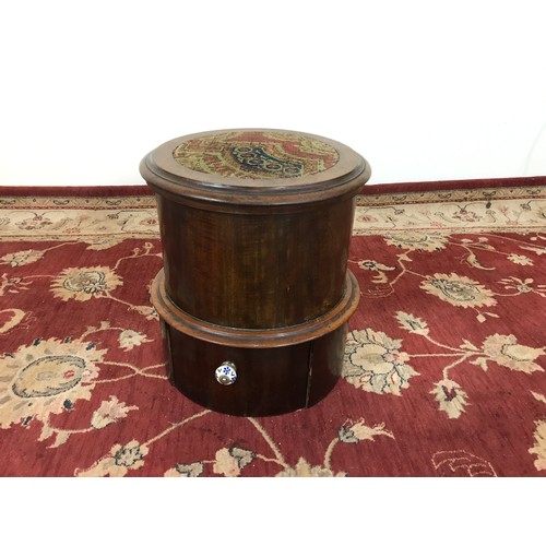 199 - CIRCULAR STEP COMMODE WITH POT AND STEP, EMBROIDED TOP AND STEP WITH PORCELAIN HANDLE
42CM IN DIAMET... 