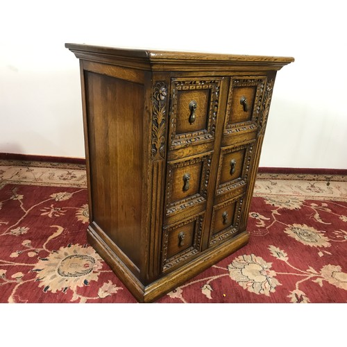 206 - GOOD QUALITY, OLD WORCESTER FURNITURE LTD, REPRODUCTION OAK HIFI CABINET 64cm x 48cm & 82cm Tall