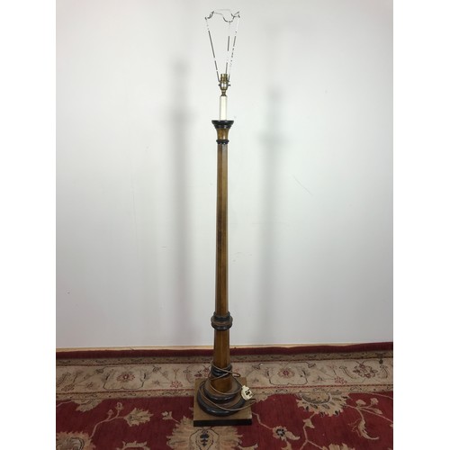 322 - GOOD QUALITY OCTAGONAL STANDARD LAMP