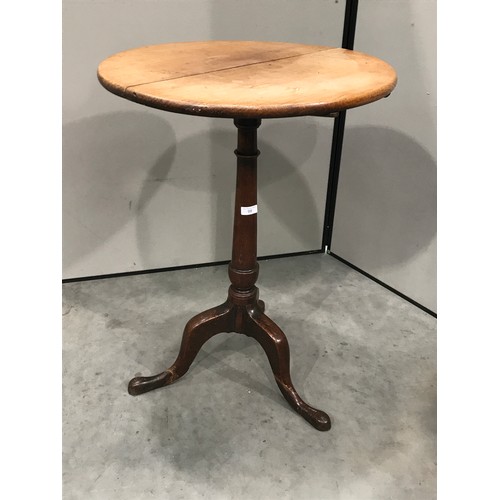 77 - ROUND TOP OAK PEDESTAL OCCASIONAL TABLE 51cm dia and  70cm tall AF