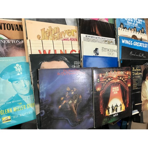 28 - GOOD SELECTION OF ASSORTED POP & EASY LISTENING LP RECORDS, INC. DR HOOK, JOHN DENVER, BARRY WHITE, ... 