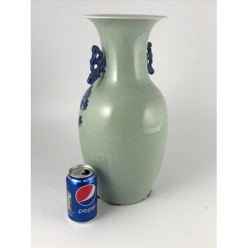 312 - LARGE ORIENTAL BLUE AND WHITE VASE WITH BIRD AND CHRYSANTHEMUM DECORATION APPROX. 43 cm