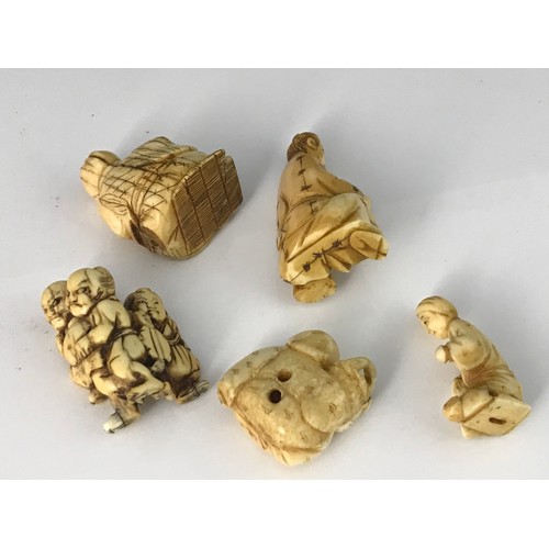 462 - COLLECTION OF 5 19TH CENTURY JAPANESE MEIJI PERIOD CARVED IVORY NETSUKE, TALLEST APPROX. 5.5 cms