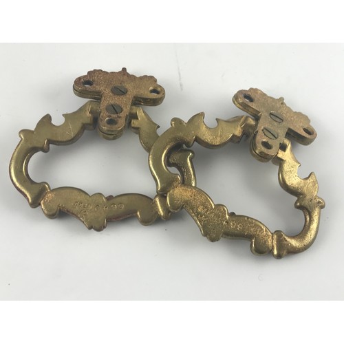 522 - MISC. GOOD QUALITY GILT BRASS FITTINGS