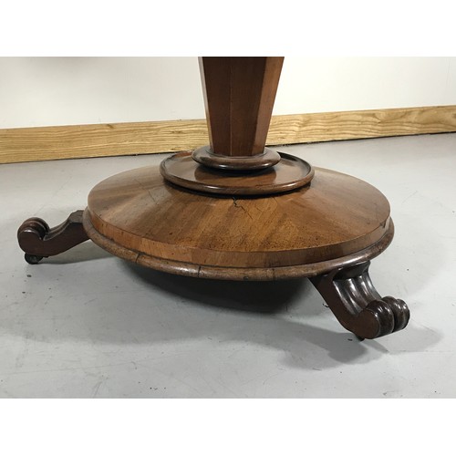 53 - ROUND TOP LOO TABLE, BREAKFAST TABLE ON GROUND PLATFORM BASE WITH 4 CLAW FEET