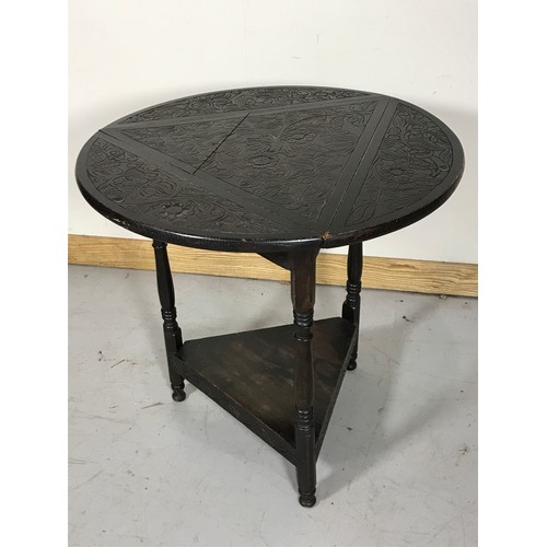 40 - OAK DROP LEAF CORNER TABLE