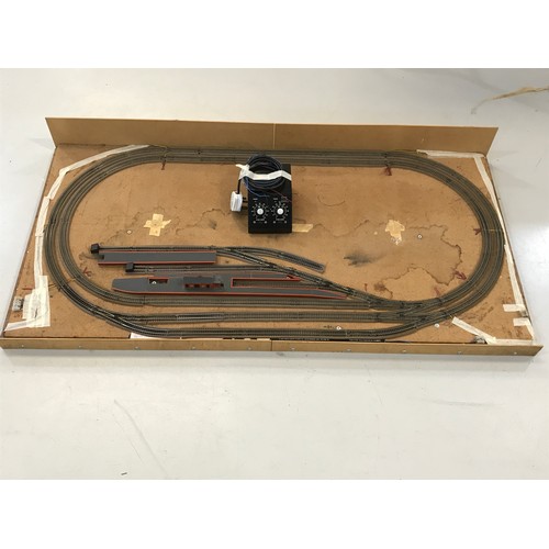 N cheap gauge model