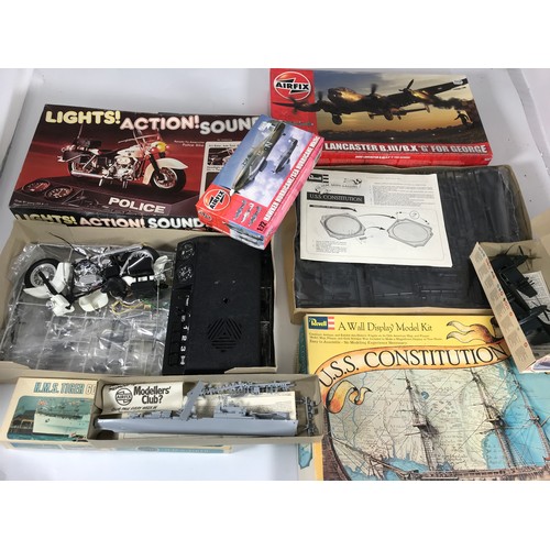 73 - BOX OF VARIOUS AIRFIX AND OTHER PLASTIC KITS, COMPRISING GERMAN 'E' BOAT WITH INSTRUCTIONS FOR 'S' B... 