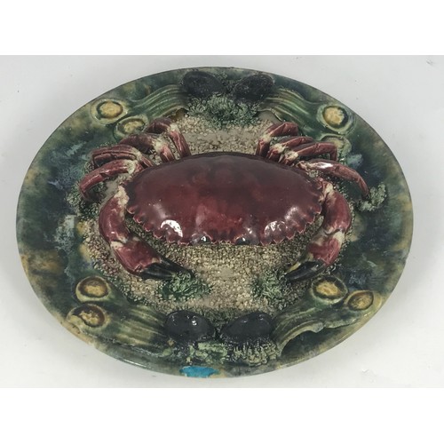 691 - PALISSY TYPE CRAB PLATE, APPROX. 29 CM DIA.