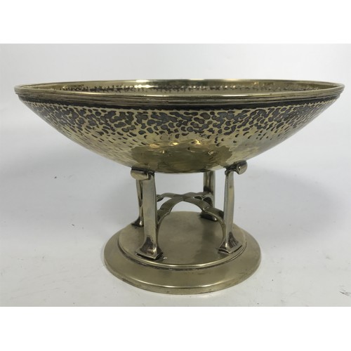 630 - AN ARTS AND CRAFTS SILVER PLATED PEDESTAL BOWL WITH HAMMERED DECORATION MARKED J B C & S Co. APPROX.... 